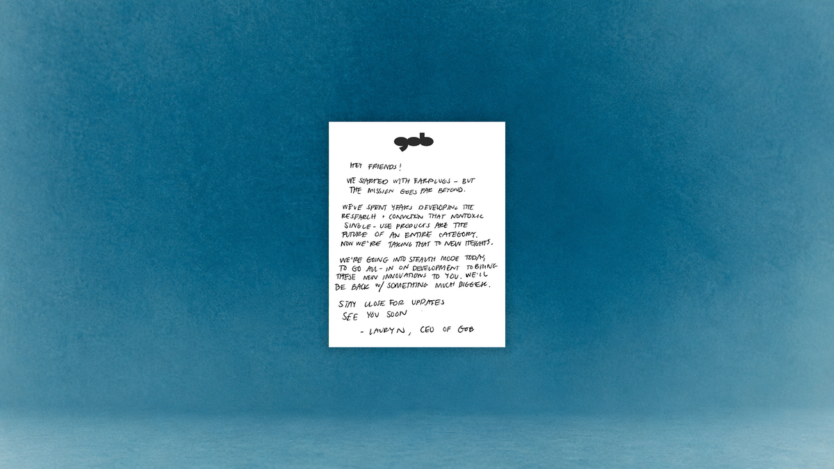 A note from Lauryn, CEO of gob, on a textured blue background.